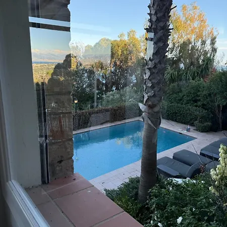 Sunrise - Vue Sublime à Cannes Villa *